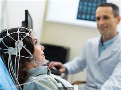 نوار مغز یا الکتروانسفالوگرافی (EEG) چیست؟